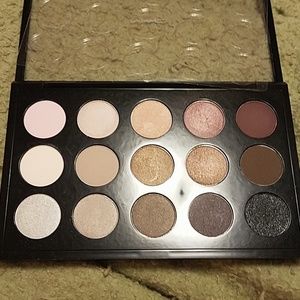 X15 Cool Nuetral Palette